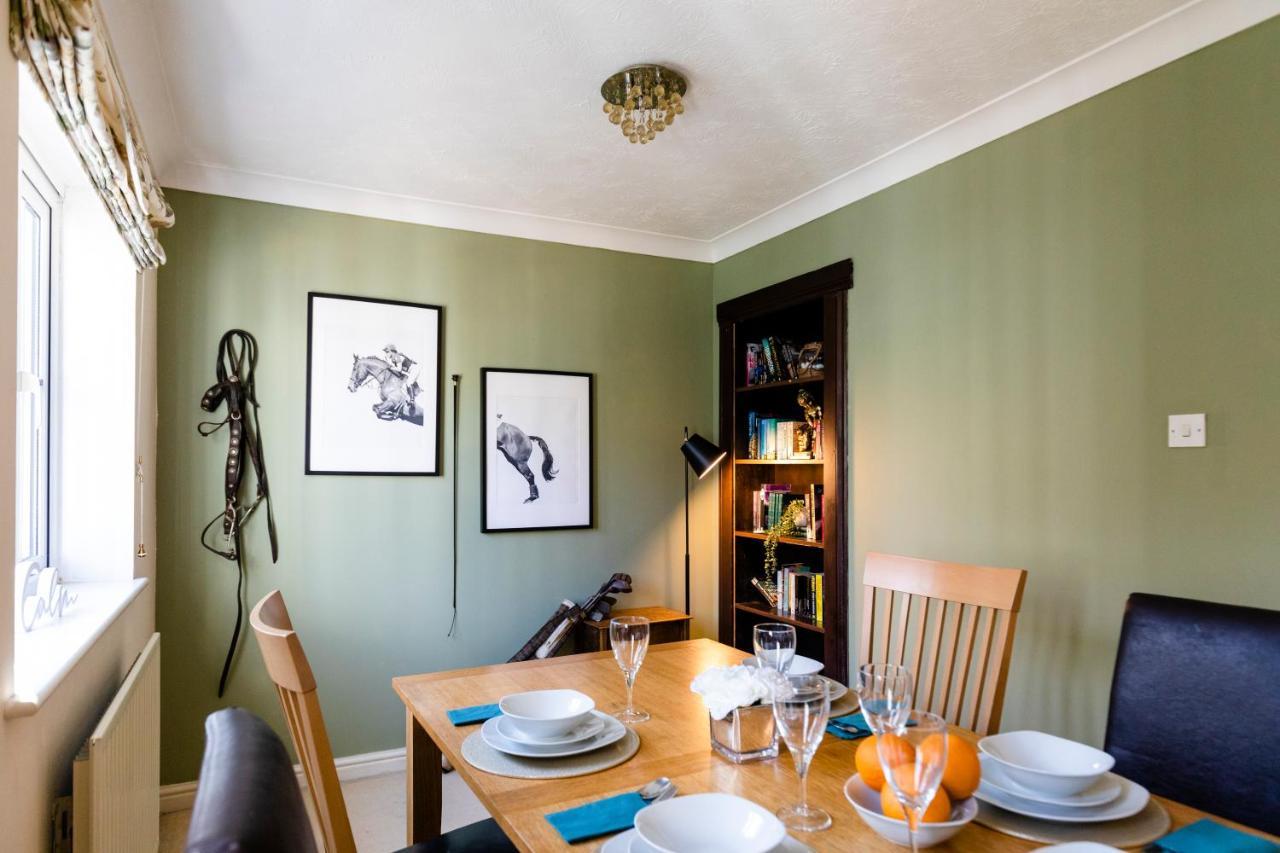 Chichester Retreat House With Free Parking Exteriér fotografie