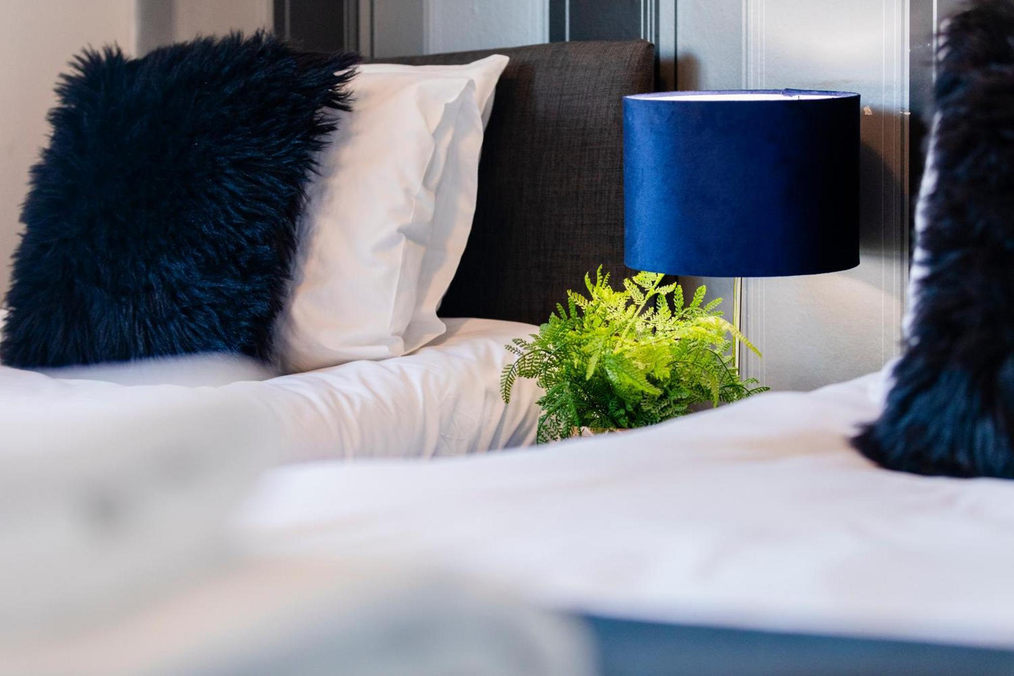 Chichester Retreat House With Free Parking Exteriér fotografie