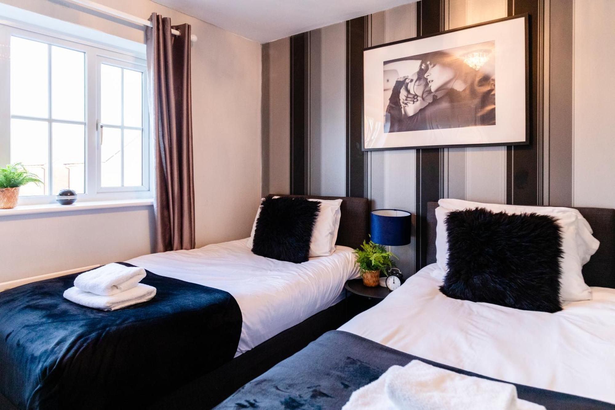 Chichester Retreat House With Free Parking Exteriér fotografie